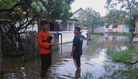 Pos Damkar Kosambi Melakukan Assesmen Banjir Di Tanjung Burung