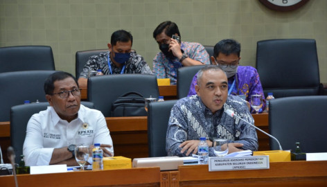 Bupati Zaki Pimpin Rombongan Apkasi Dalam Dengar Pendapat Komisi Ix Dpr Ri Terkait Tanaga Honorer