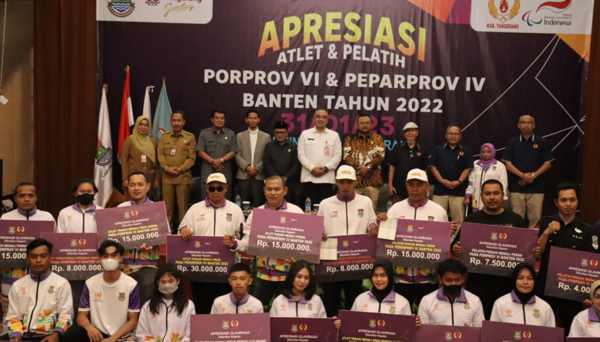 Bupati Tangerang Ahmed Zaki Iskandar, mengapresiasi atlet dan pelatih di Porprov Banten