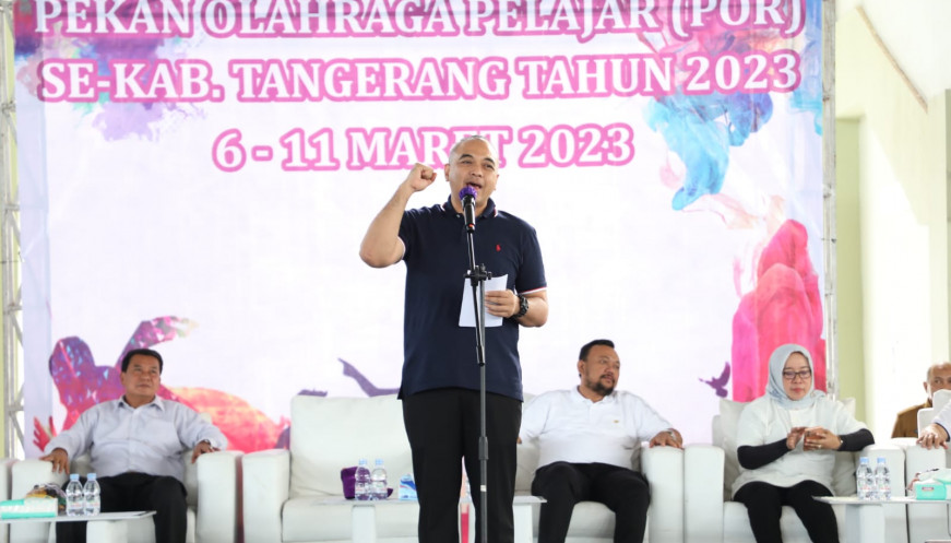 Bupati Tangerang Ahmed Zaki Iskandar, saat membuka Pekan Olahraga Pelajar Kabupaten Tangerang