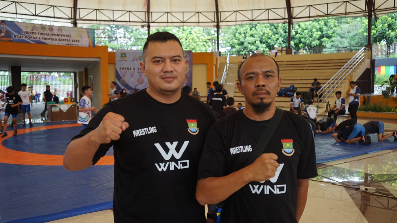 Cabor gulat Kabupaten Tangerang sumbang medali emas di ajang POPDA 2022